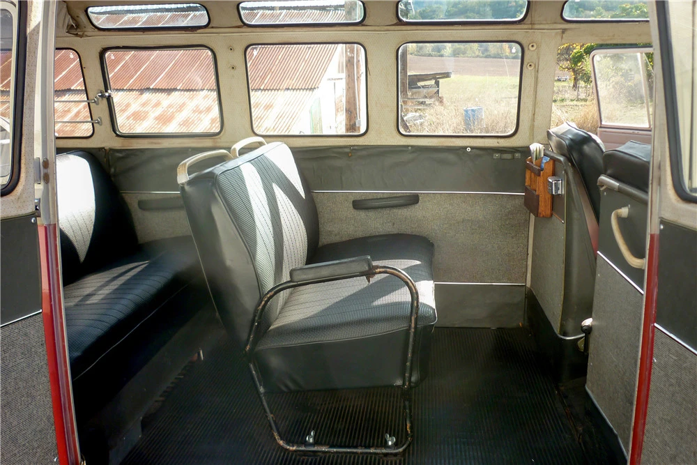 1965 Volkswagen Split-Window Bus - Image 4 of 5