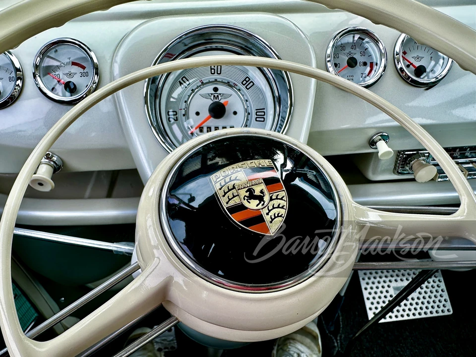 1965 Volkswagen Split-Window Bus - Image 18 of 31