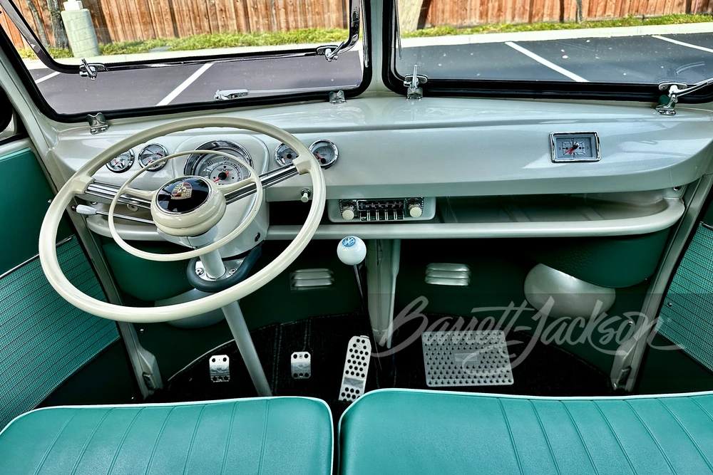 1965 Volkswagen Split-Window Bus - Image 22 of 31