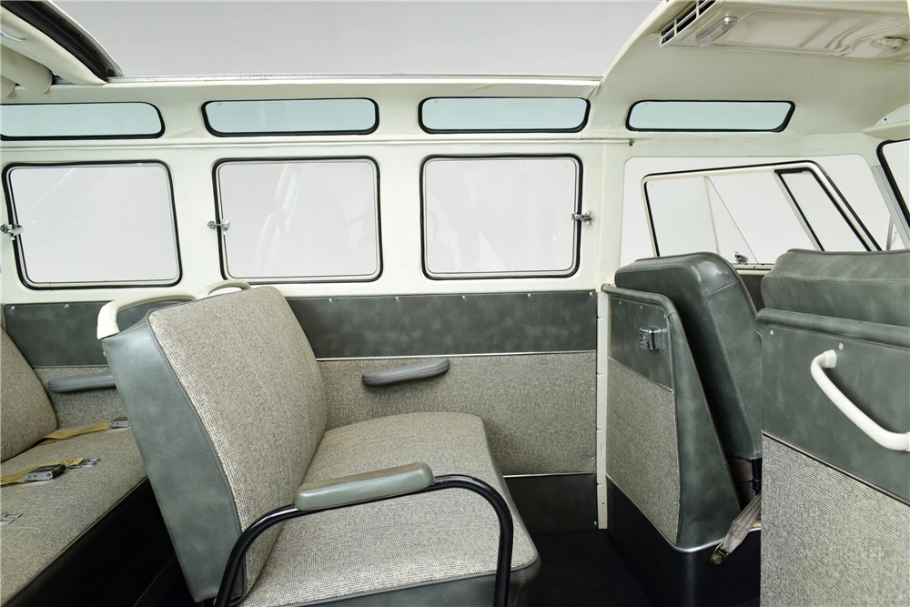 1965 Volkswagen Split-Window Bus - Image 5 of 10