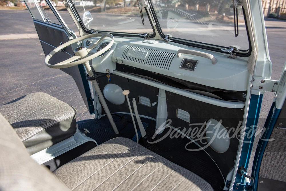 1965 Volkswagen Split-Window Bus - Image 3 of 12