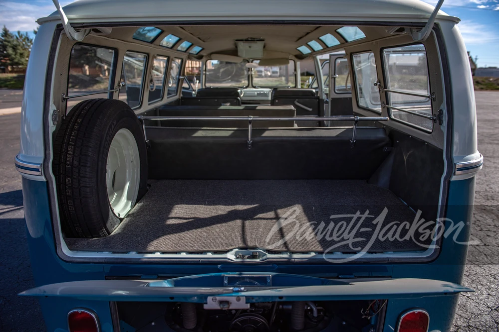 1965 Volkswagen Split-Window Bus - Image 4 of 12