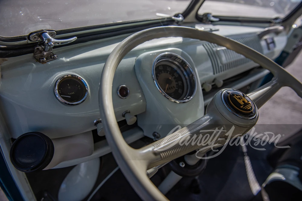 1965 Volkswagen Split-Window Bus - Image 7 of 12