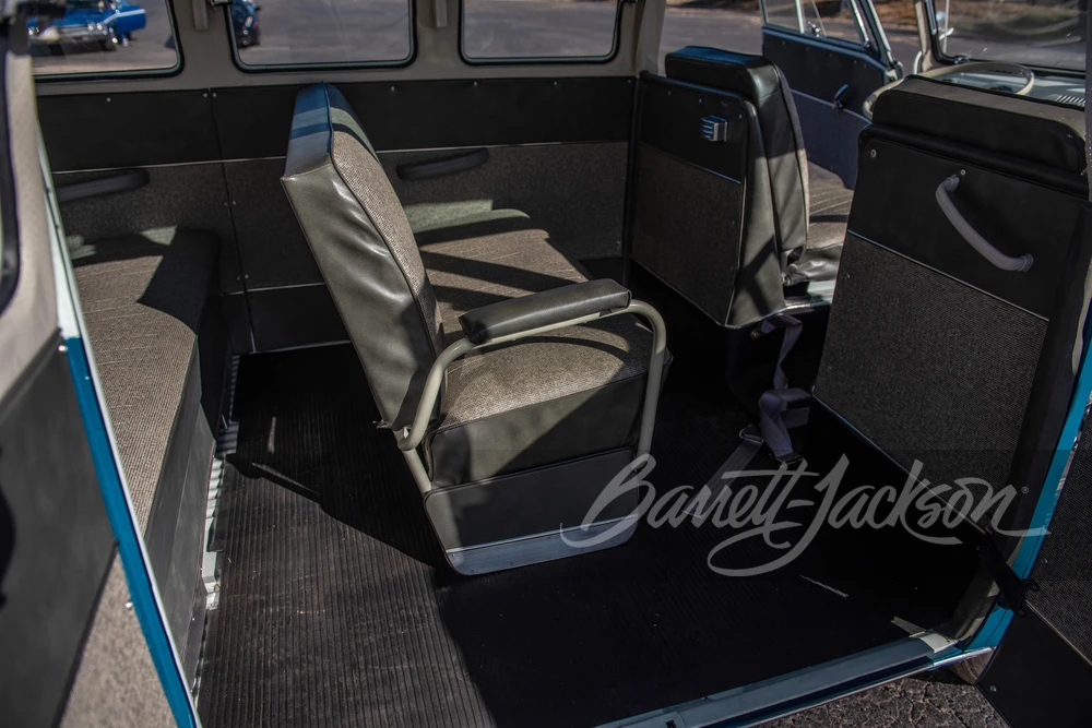 1965 Volkswagen Split-Window Bus - Image 10 of 12
