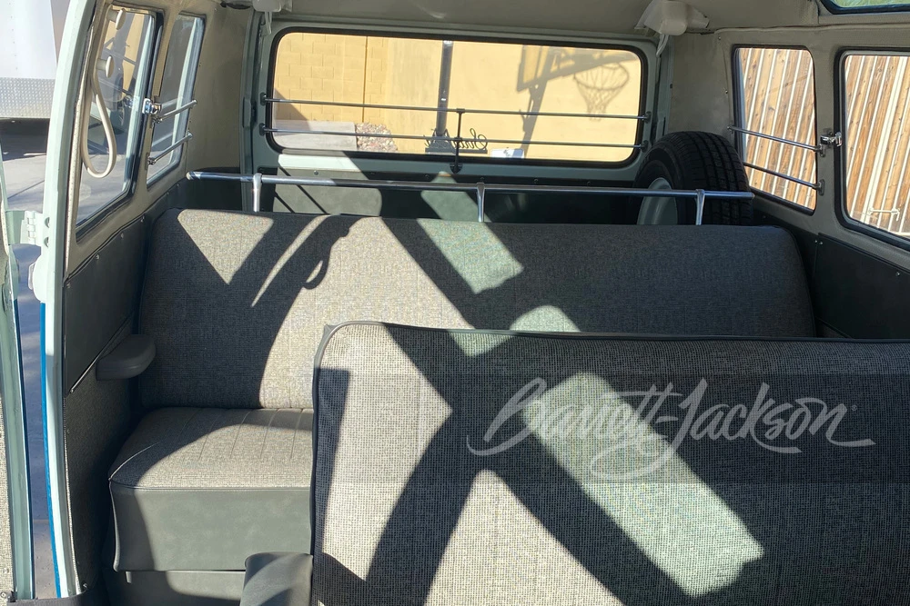 1965 Volkswagen Split-Window Bus - Image 9 of 12