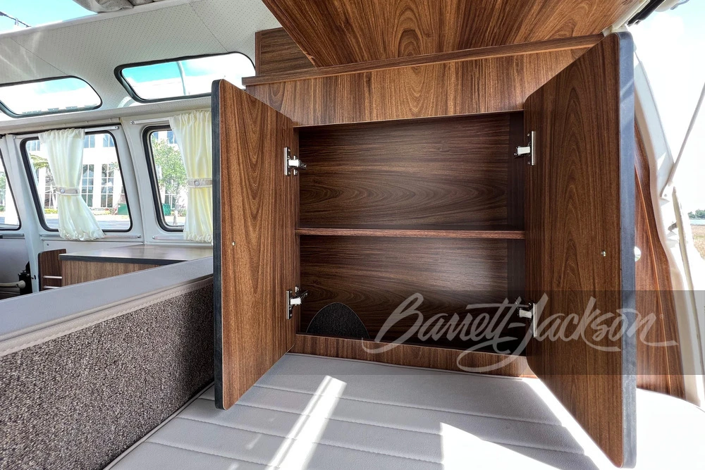 1965 Volkswagen Split-Window Bus - Image 7 of 28
