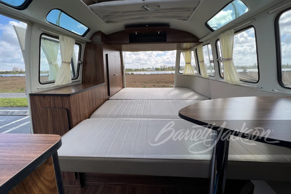 1965 Volkswagen Split-Window Bus - Image 15 of 28
