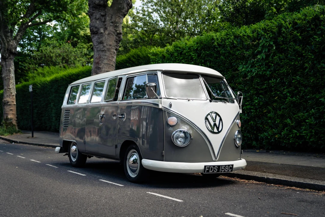 1965 Volkswagen Split-Window Camper - Image 4 of 31