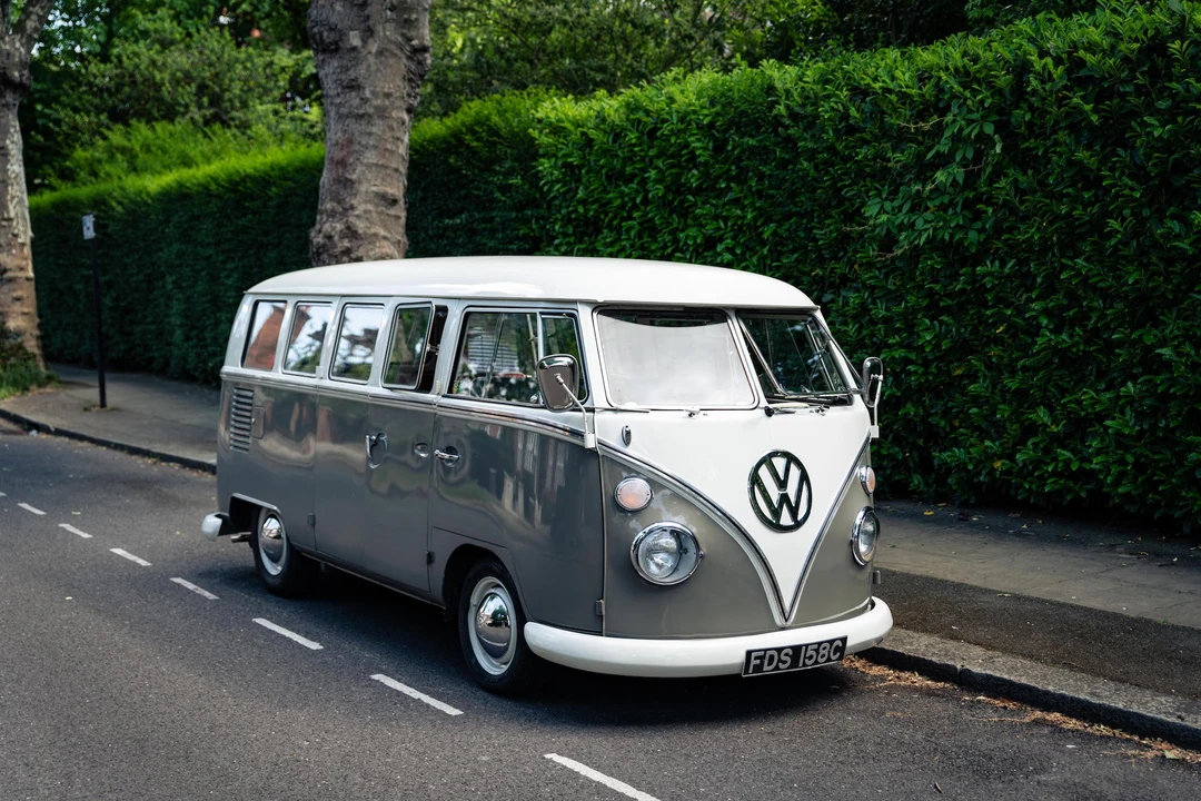 1965 Volkswagen Split-Window Camper - Image 11 of 31