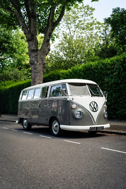 1965 Volkswagen Split-Window Camper - Image 20 of 31