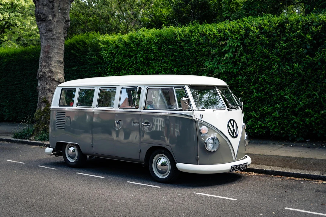 1965 Volkswagen Split-Window Camper - Image 12 of 31