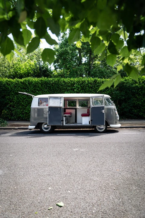 1965 Volkswagen Split-Window Camper - Image 23 of 31