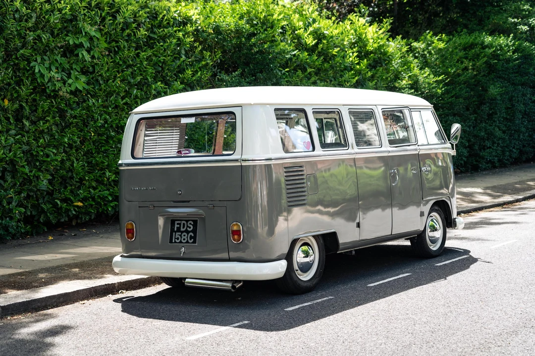 1965 Volkswagen Split-Window Camper - Image 13 of 31