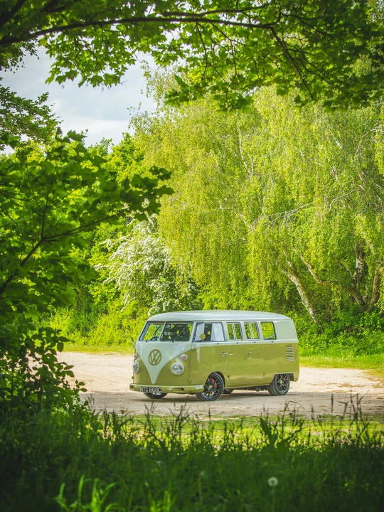1965 Volkswagen Split-Window Bus - Image 25 of 31