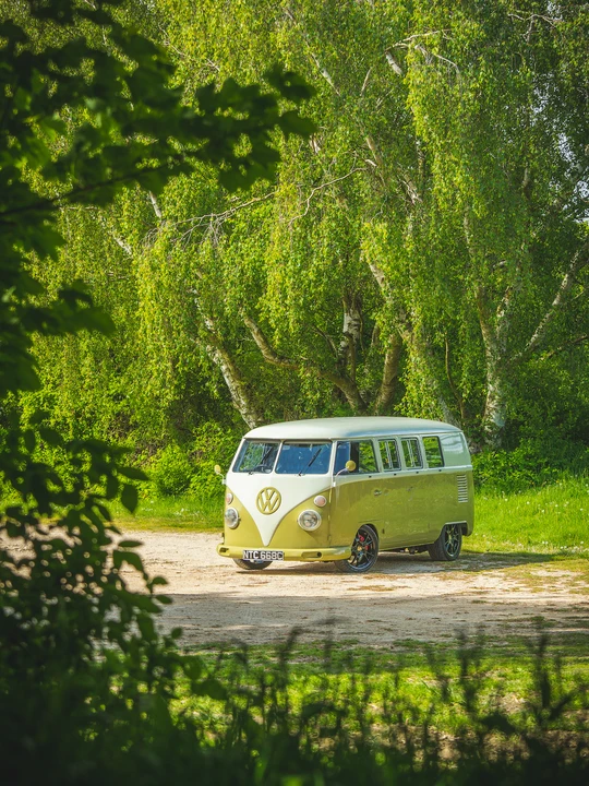 1965 Volkswagen Split-Window Bus - Image 26 of 31