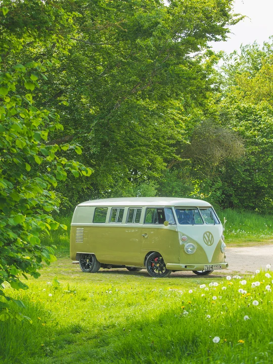 1965 Volkswagen Split-Window Bus - Image 28 of 31