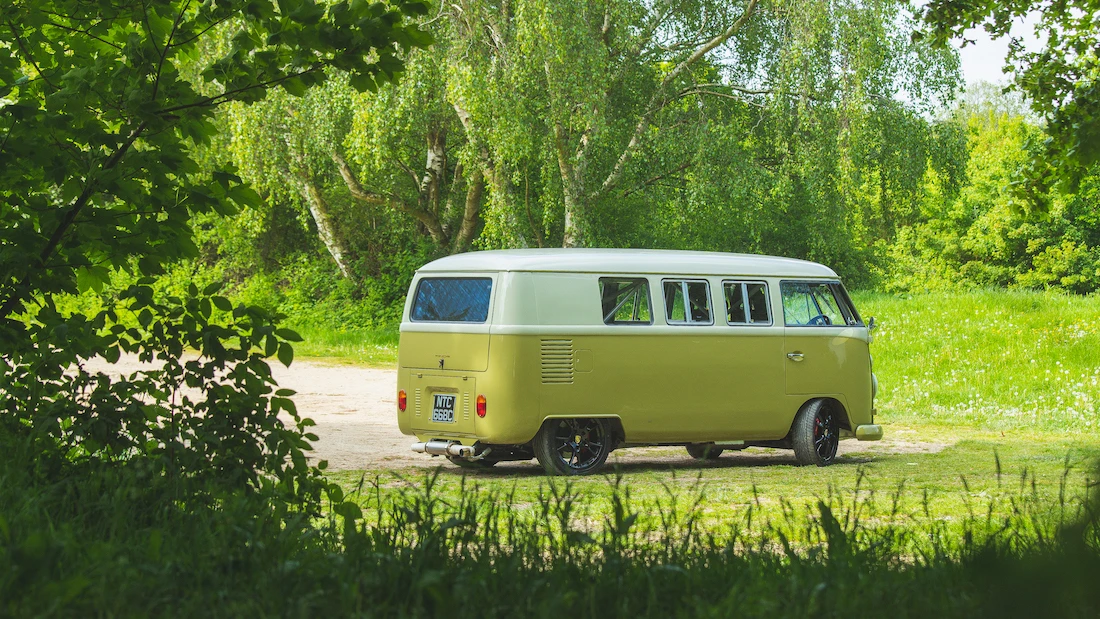1965 Volkswagen Split-Window Bus - Image 17 of 31