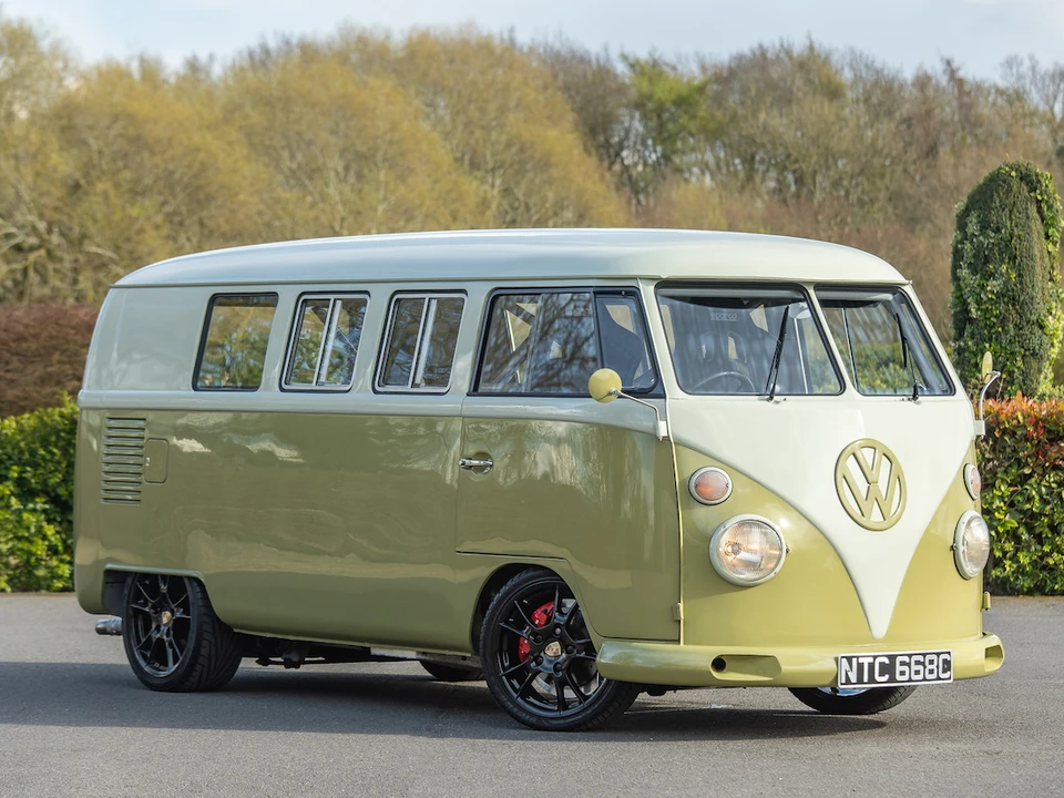 1965 Volkswagen Split-Window Bus - Image 9 of 31