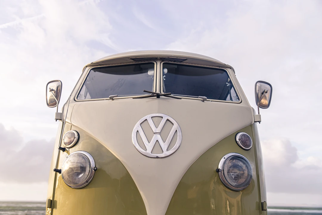 1965 Volkswagen Split-Window Camper - Image 29 of 31