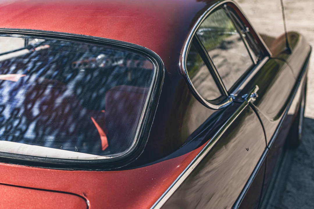 1965 Volvo 1800S - Image 26 of 31