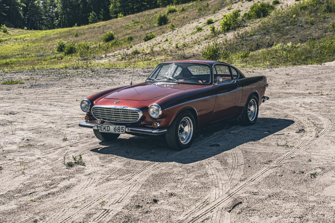 1965 Volvo 1800S - Image 9 of 31