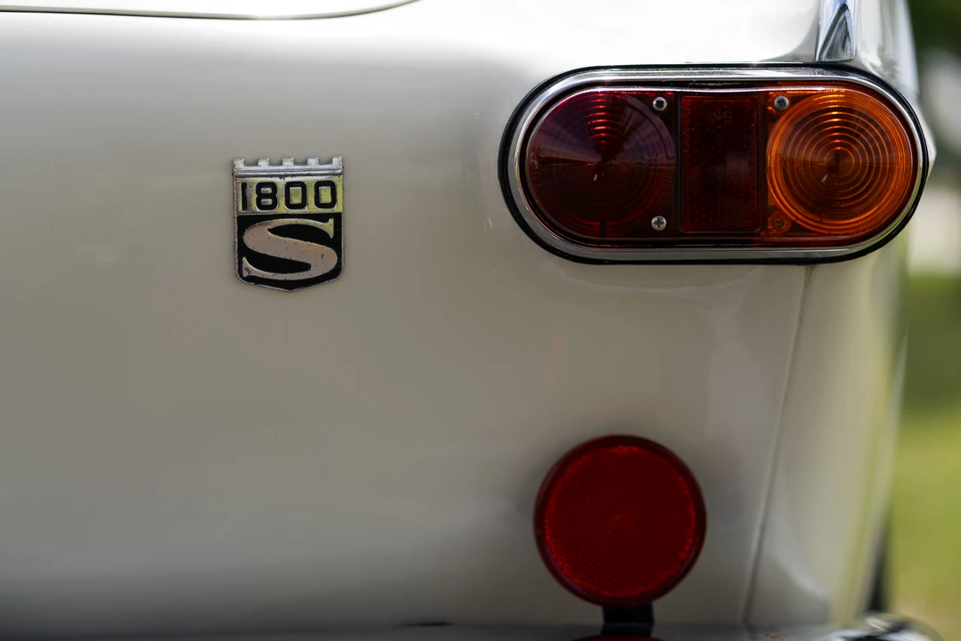 1965 Volvo 1800S - Image 24 of 31