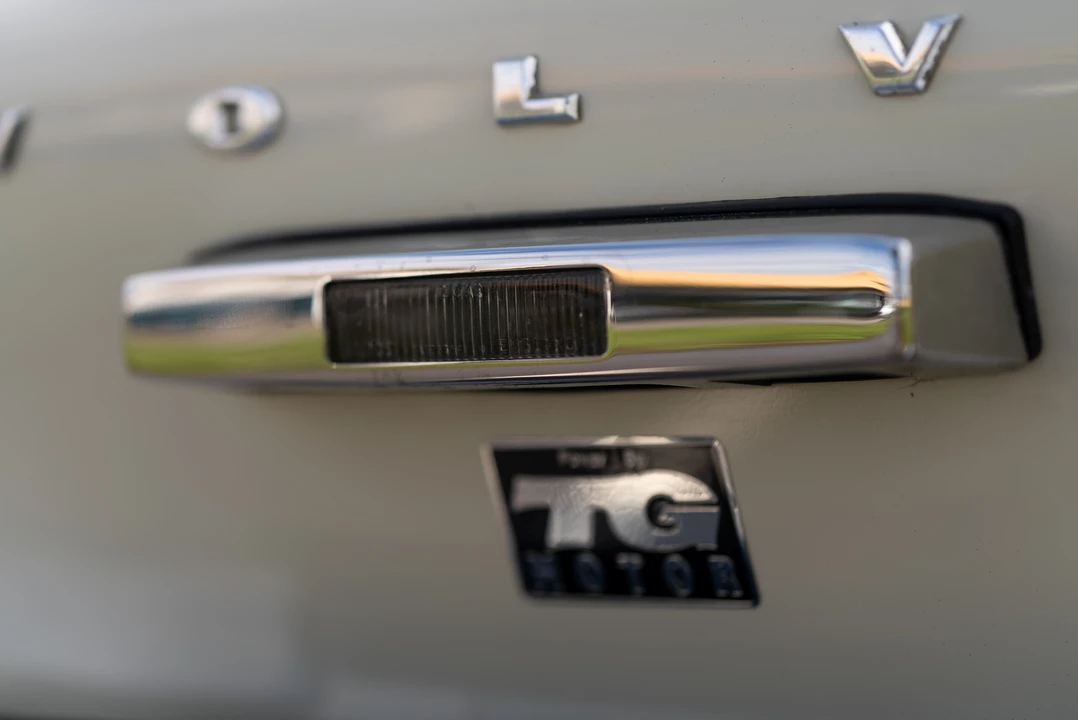 1965 Volvo 1800S - Image 31 of 31