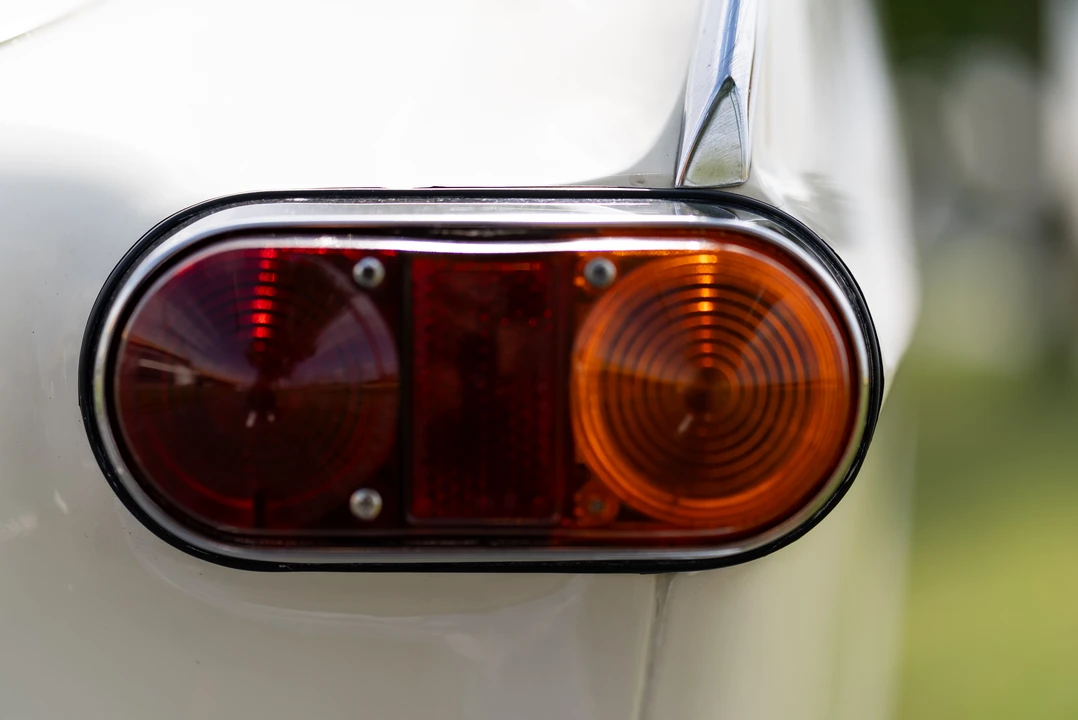 1965 Volvo 1800S - Image 22 of 31