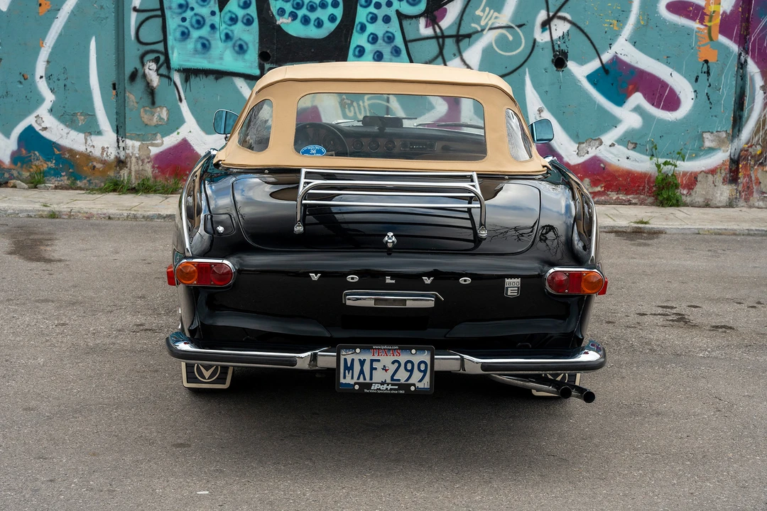 1964 Volvo 1800S - Image 7 of 31