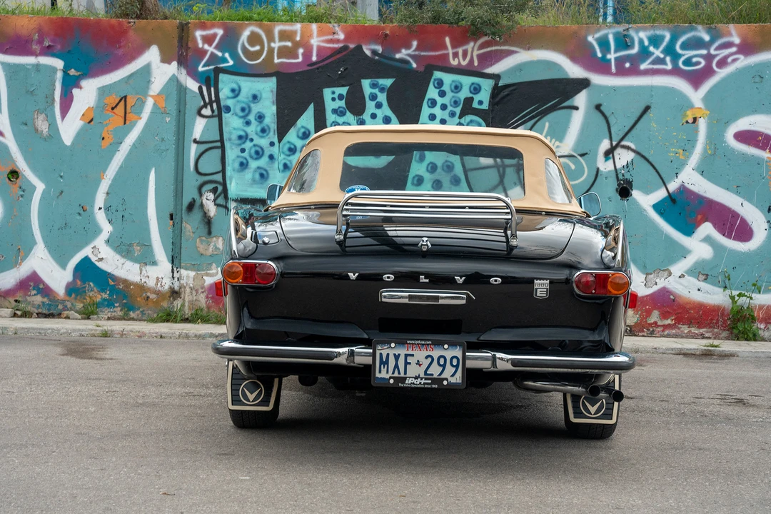 1964 Volvo 1800S - Image 16 of 31