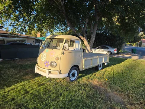 1965 Volkswagen Bus Type 2 Single-Cab
