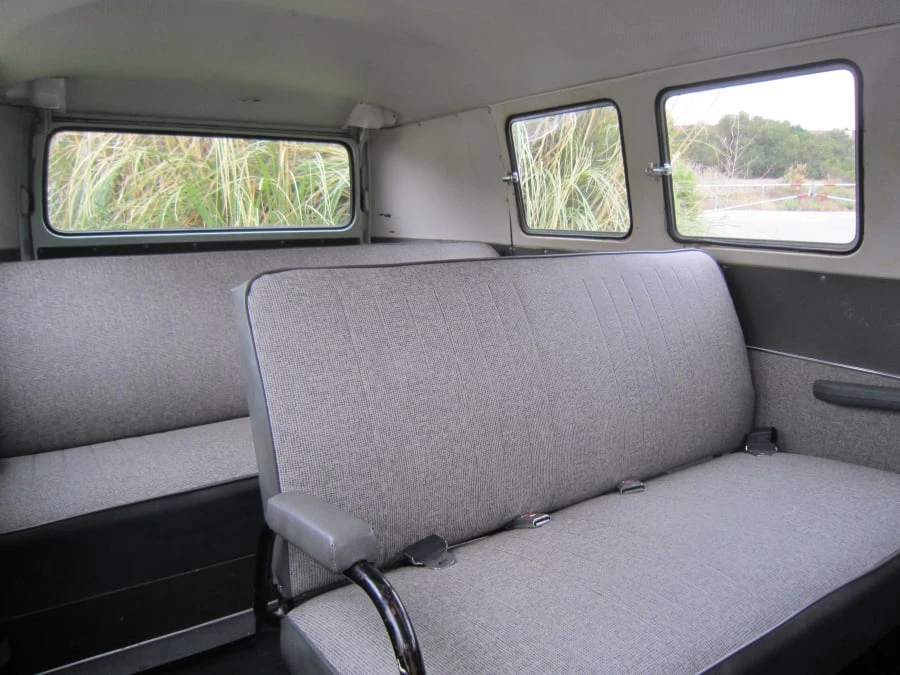 1965 Volkswagen Split-Window Bus - Image 4 of 8