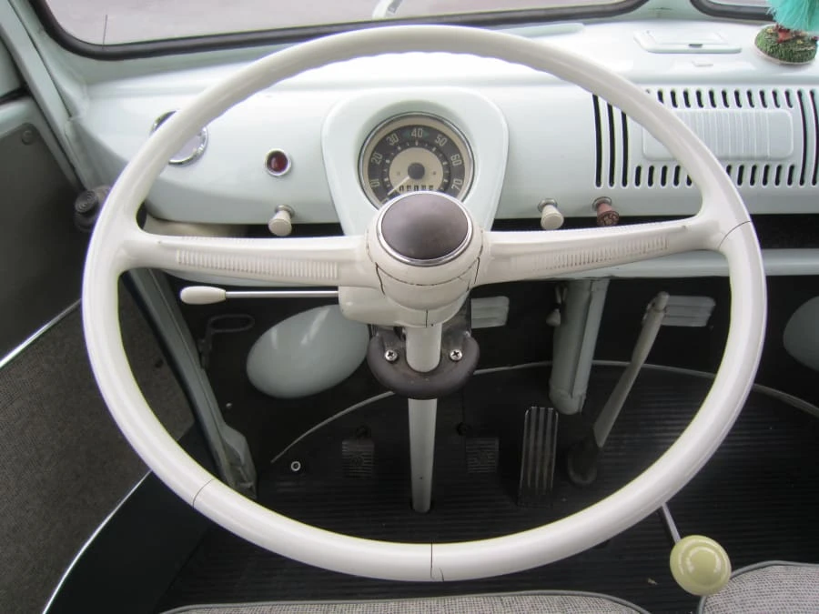 1965 Volkswagen Split-Window Bus - Image 5 of 8