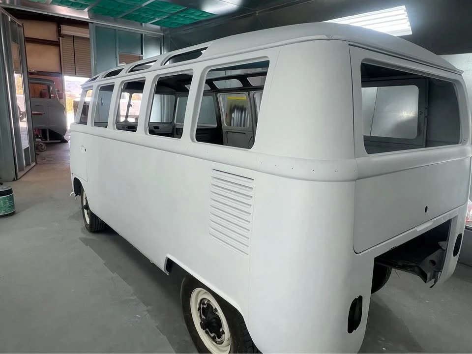 1965 Volkswagen Split-Window Bus - Image 4 of 17