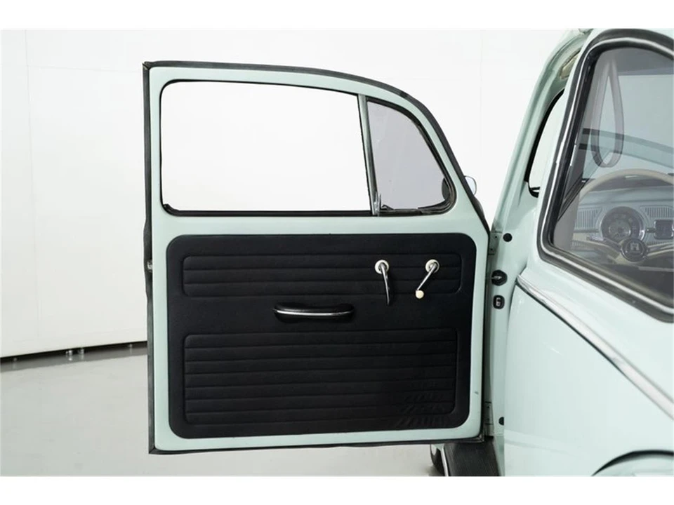 1965 Volkswagen Beetle (1958-1979) - Image 13 of 31