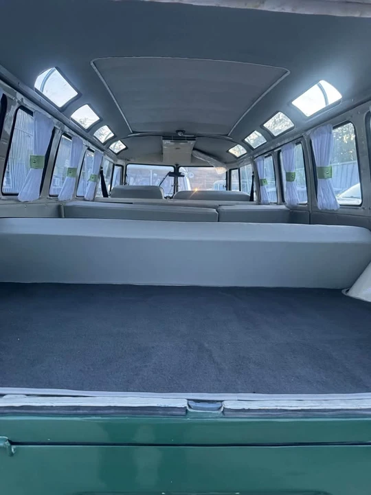 1965 Volkswagen Split-Window Bus - Image 6 of 8
