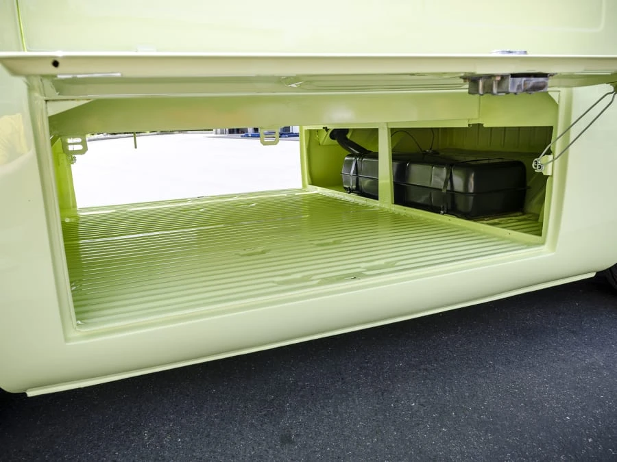 1965 Volkswagen Split-Window Bus - Image 5 of 7