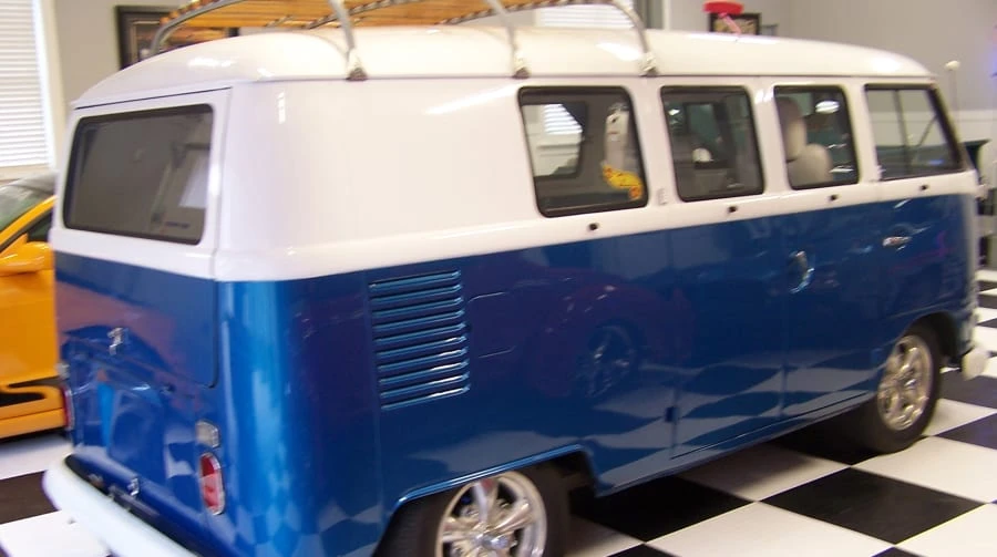 1965 Volkswagen Split-Window Bus - Image 2 of 6