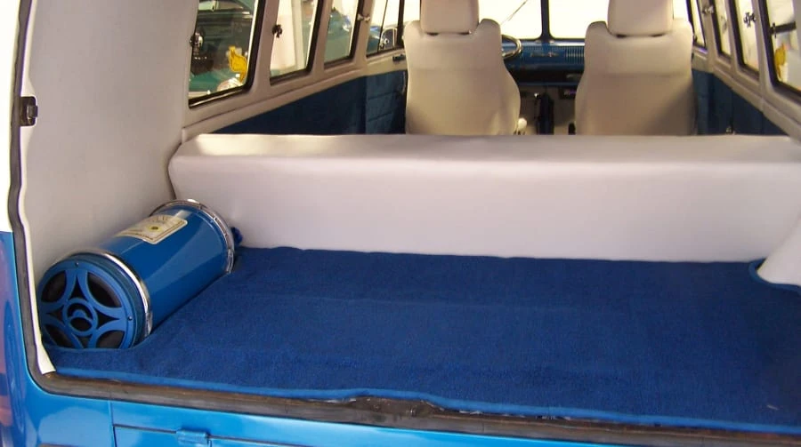 1965 Volkswagen Split-Window Bus - Image 5 of 6