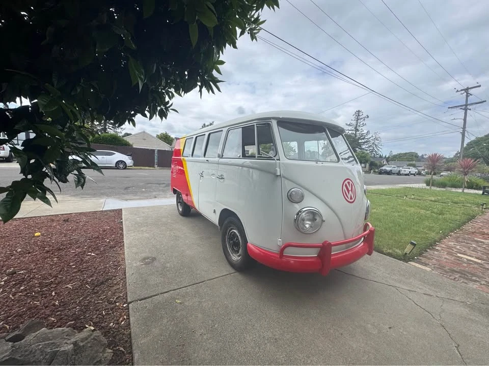 1965 Volkswagen Split-Window Bus - Image 2 of 4