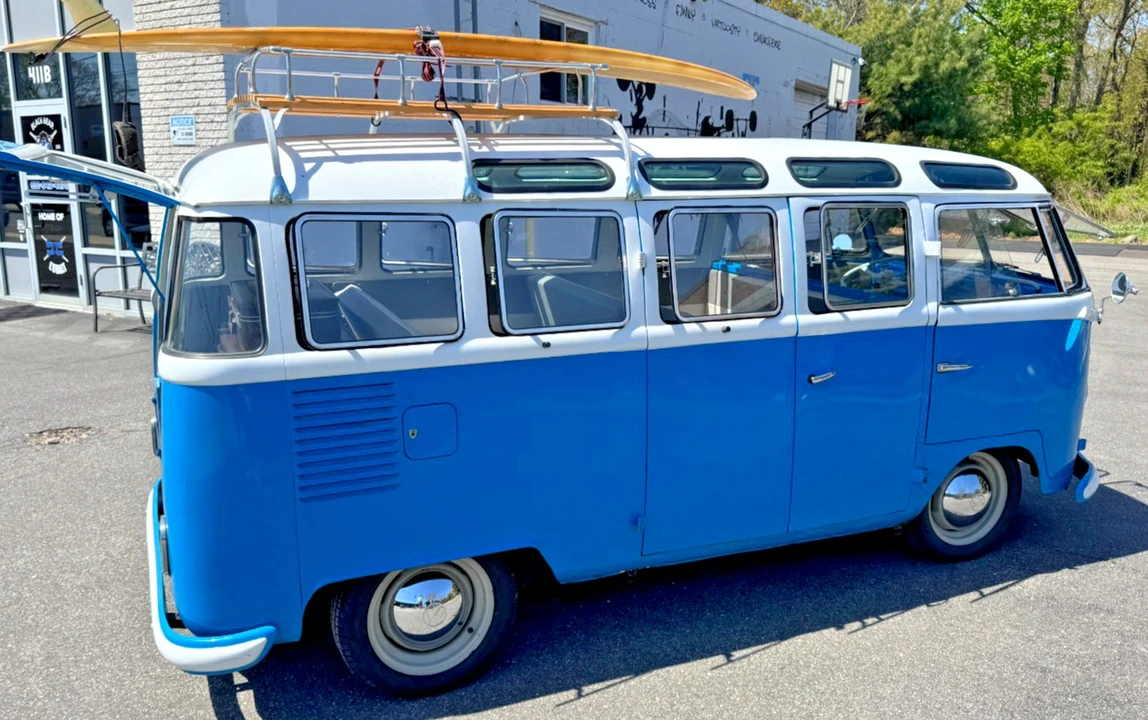 1965 Volkswagen Split-Window Bus - Image 7 of 17