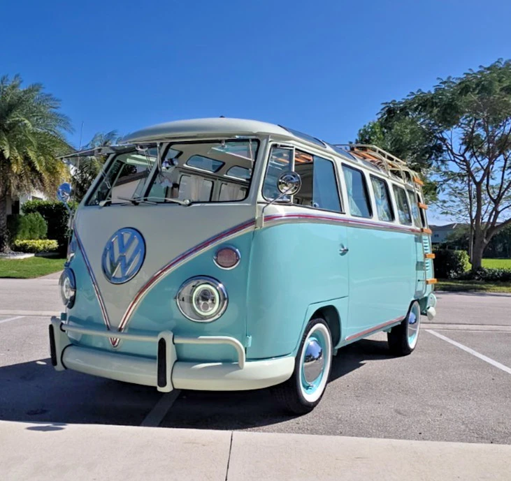 1965 Volkswagen Split-Window Bus - Image 2 of 21
