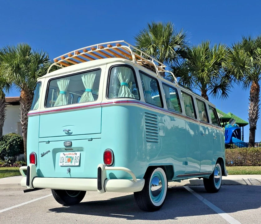 1965 Volkswagen Split-Window Bus - Image 11 of 21