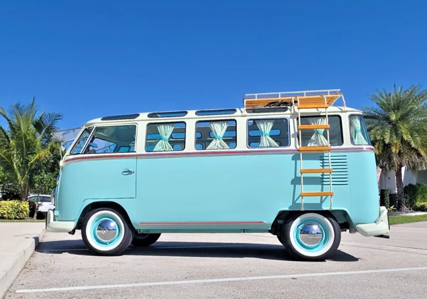 1965 Volkswagen Split-Window Bus - Image 13 of 21