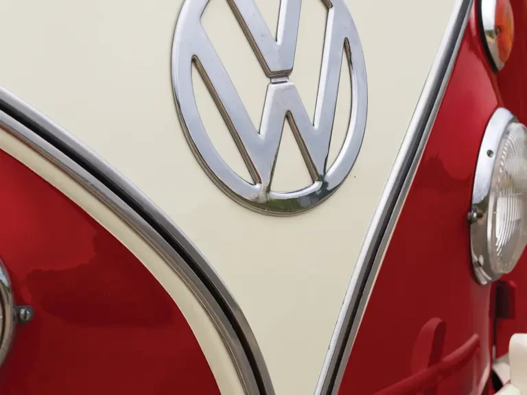 1965 Volkswagen Split-Window Bus - Image 7 of 23