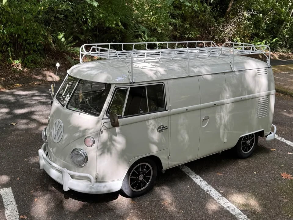 1965 Volkswagen Split-Window Bus - Image 4 of 10