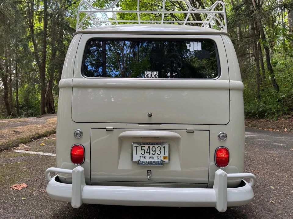1965 Volkswagen Split-Window Bus - Image 6 of 10