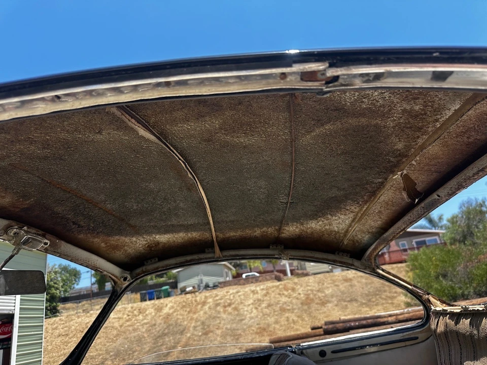 1965 Volkswagen Karmann Ghia - Image 16 of 31