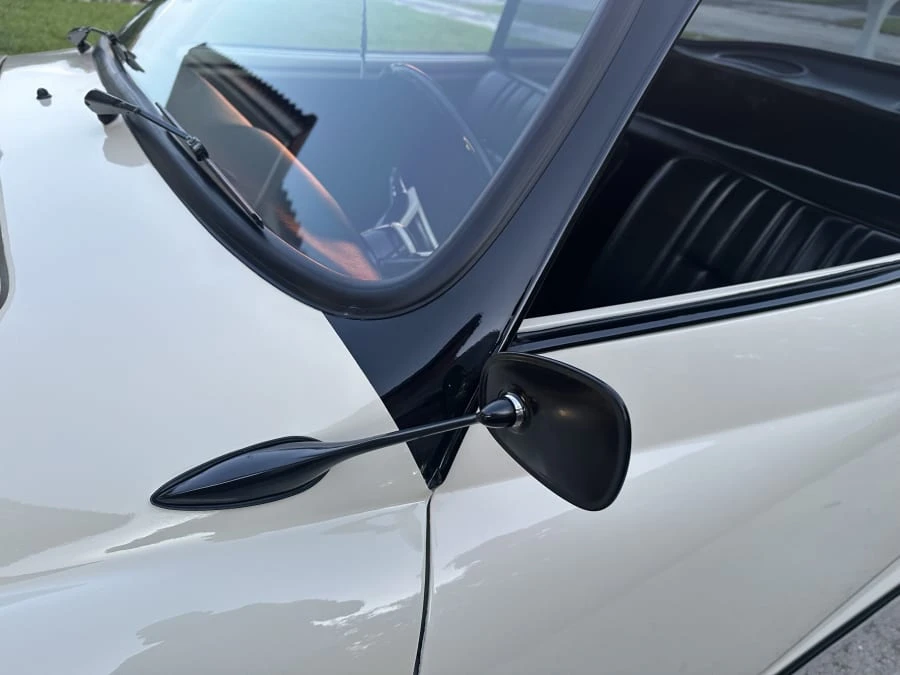 1965 Volkswagen Karmann Ghia Type 14 - Image 23 of 31