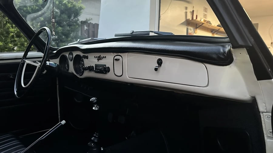 1965 Volkswagen Karmann Ghia Type 14 - Image 27 of 31